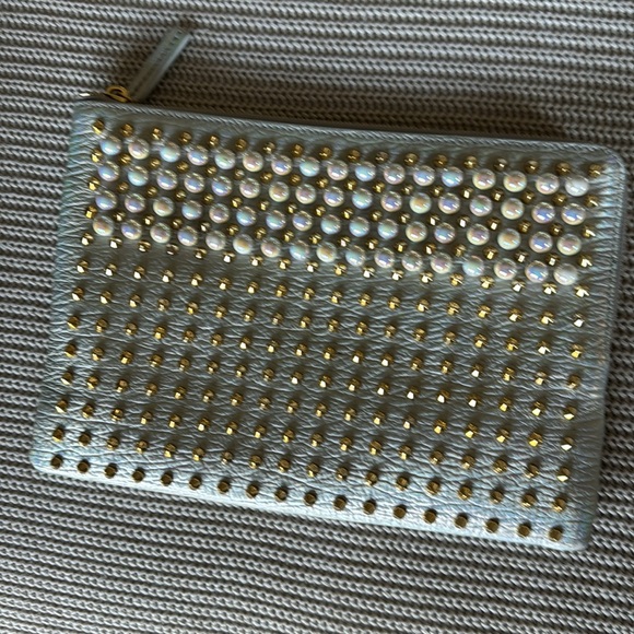 MCM Clutch and Strap and Wrist Strap - Picture 2 of 7